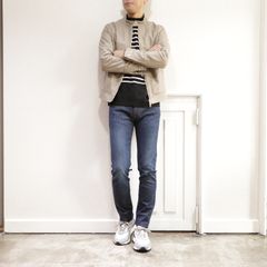 "EMMETI"を使用したカジュアルレザーコーデ