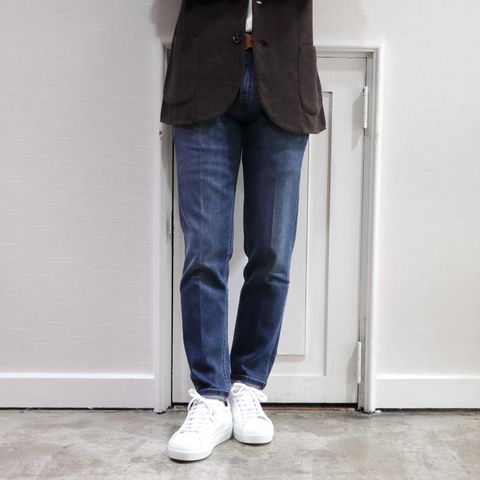 "ラルディーニのニットジャケット"を使用した大人休日秋コーデ