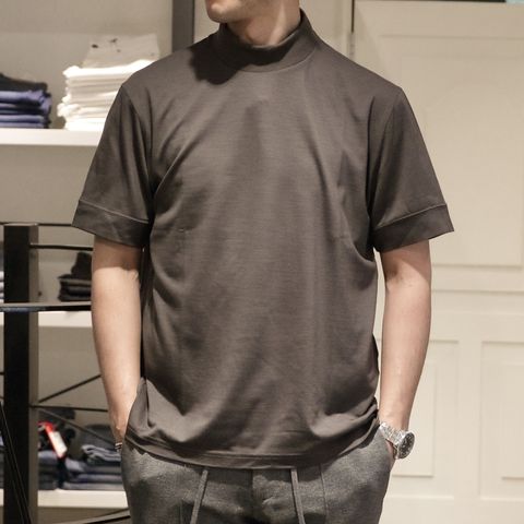 "LARDINI"を使用したカーディガンジャケットコーデ