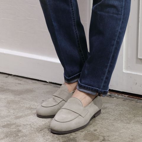 ”FILIPPO DE LAURENTIIS”を使用した春夏ニットオンニットコーデ