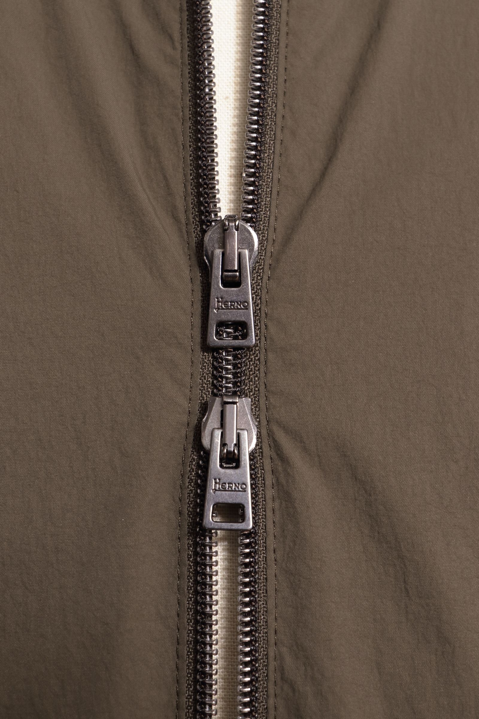 HERNO - GI000461U ULTRA LIGHT CREASE 超軽量撥水ナイロン