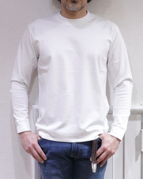 LARDINI - ラルディーニ ニット Wジャケットを使用した大人デニムスタイル