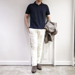 INCOTEX チノスラックスを使用したドレスカジュアルスタイル