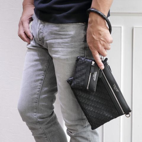 RED CARD TOKYO グレーデニムを使用したワントーンスタイル