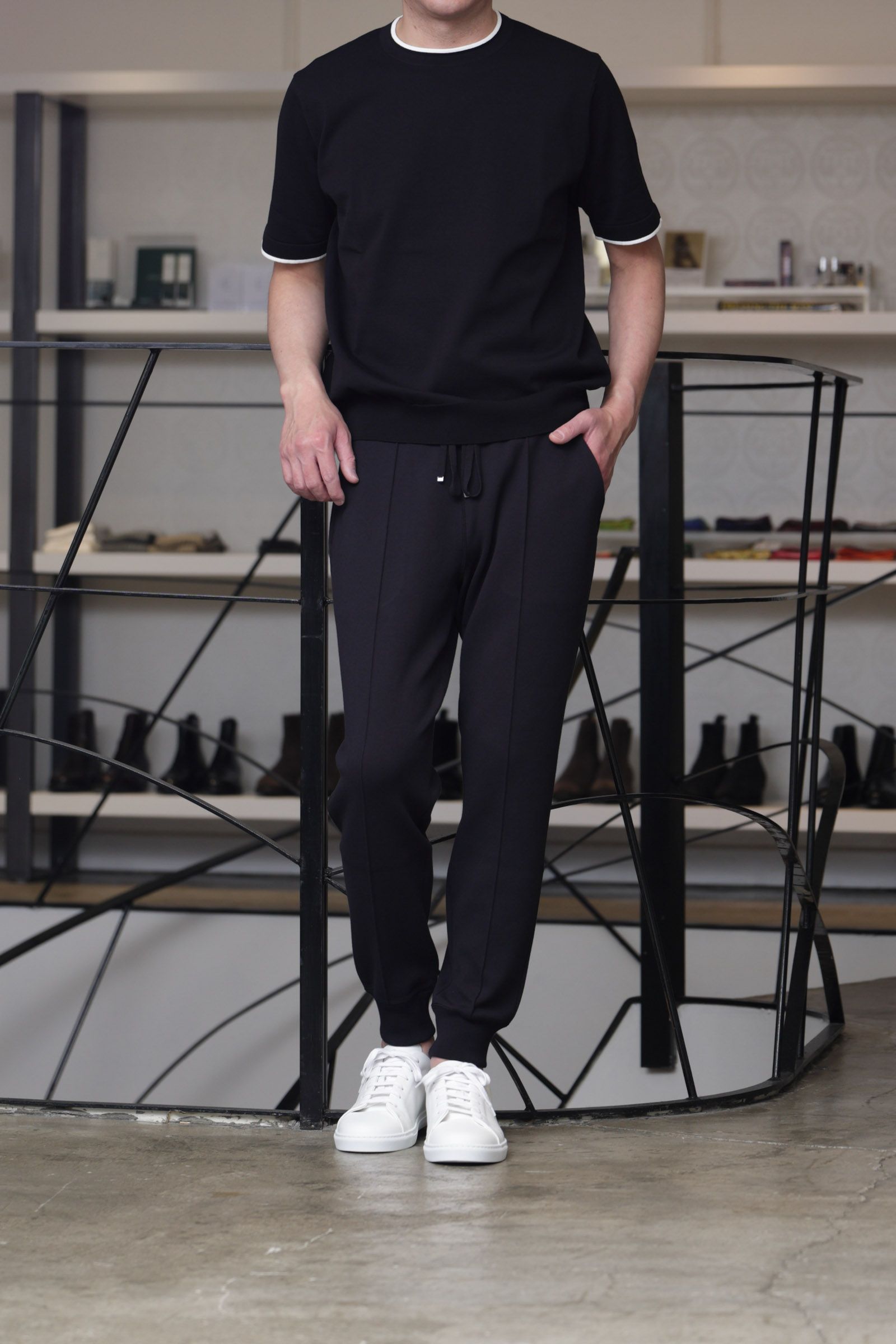 30/70 TRENTA SETTANTA ニットセットアップを使用した、ニットが生み出す上質スポーティスタイル