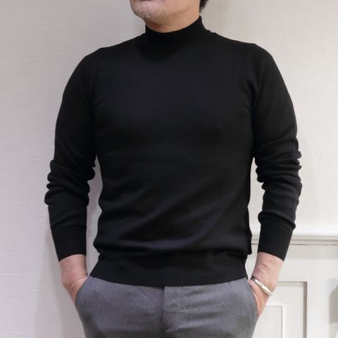 EMMETIレザージャケットを使用した上品ブラックスタイル