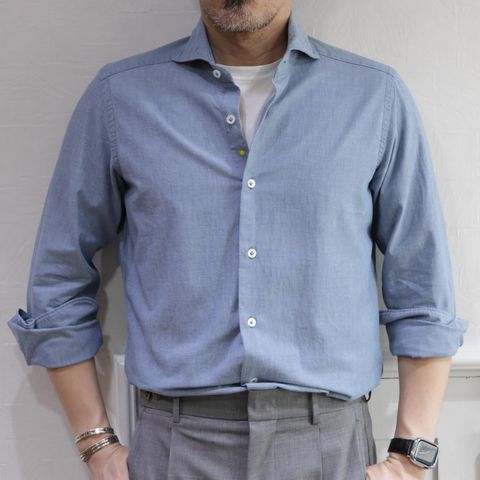 ジャンネット・ポルトフィーノ シャンブレーシャツを使用したスタイルキレカジシャツスタイル