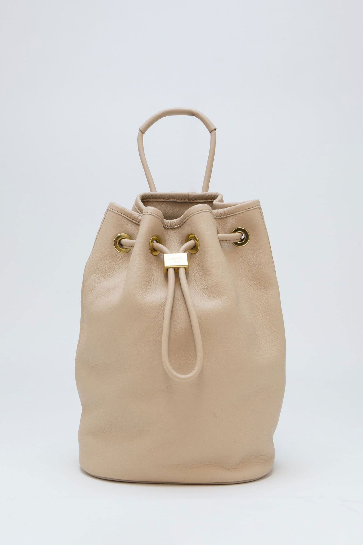 DRAWSTRING BAG SMALL イタリアンキップレザー × 真鍮 巾着バッグ / ベージュ