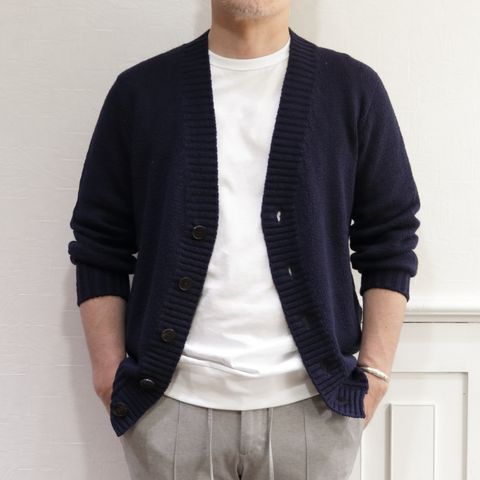 DRUMOHRサマーカーディガンを使用した休日コーデ