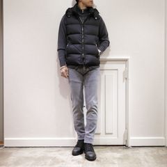 "FILIPPO DE LAURENTIIS"を使用したカジュアルダウンコーデ