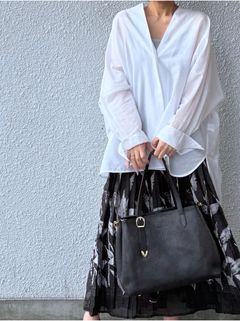 D25400 シュリンクレザー トートバッグ / ブラック