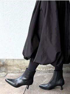 LOMAS スムース レザー ショートブーツ ヒール5.5 / ブラック