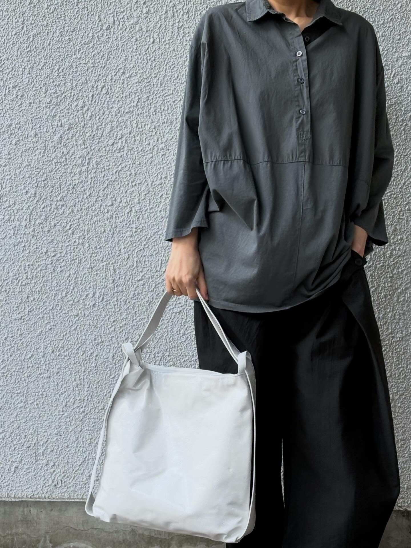 N0085 レザー ショルダー リュック 2WAYバッグ / ホワイト