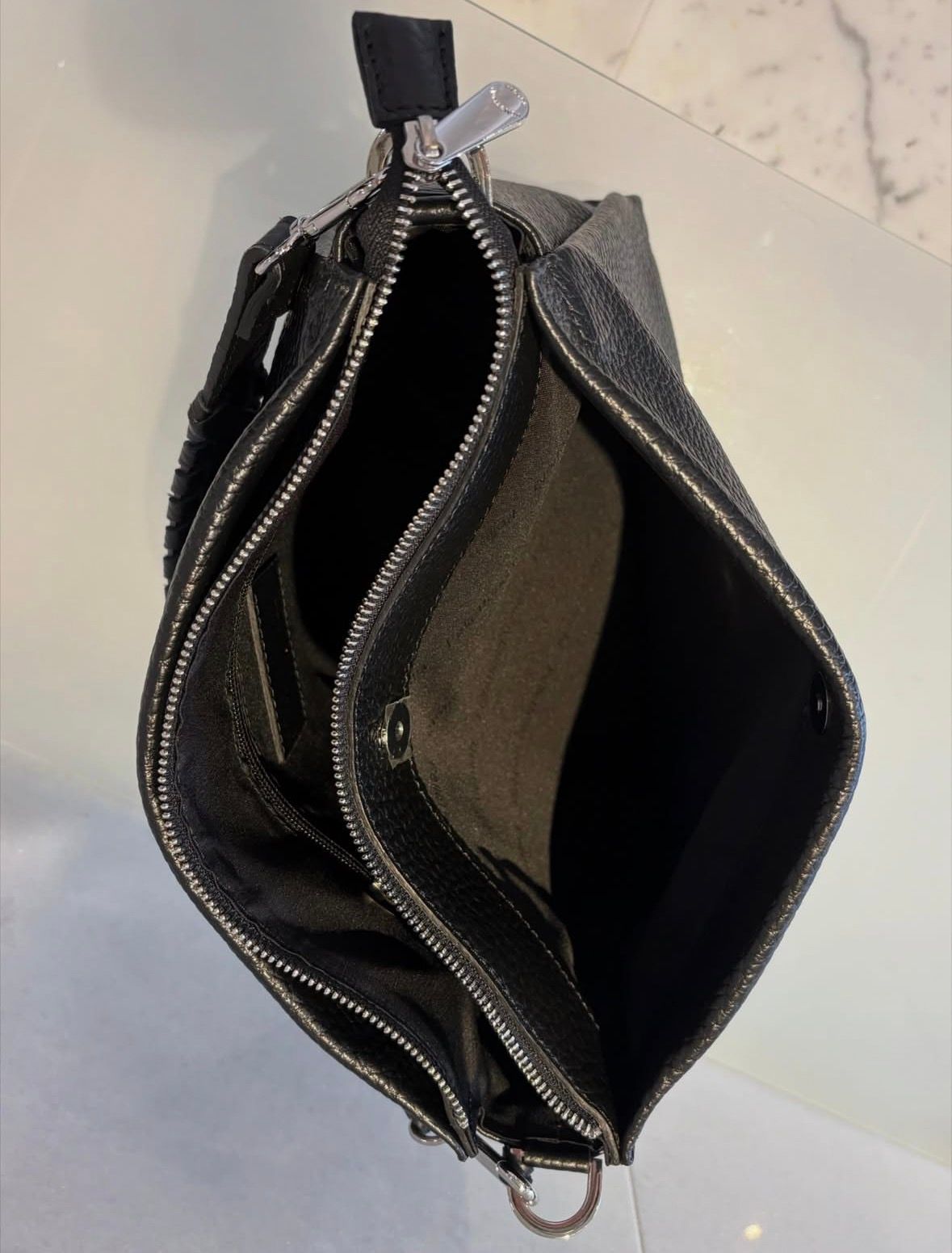 V25481 シュリンク レザー 2WAY ショルダー ハンドバッグ / ブラック