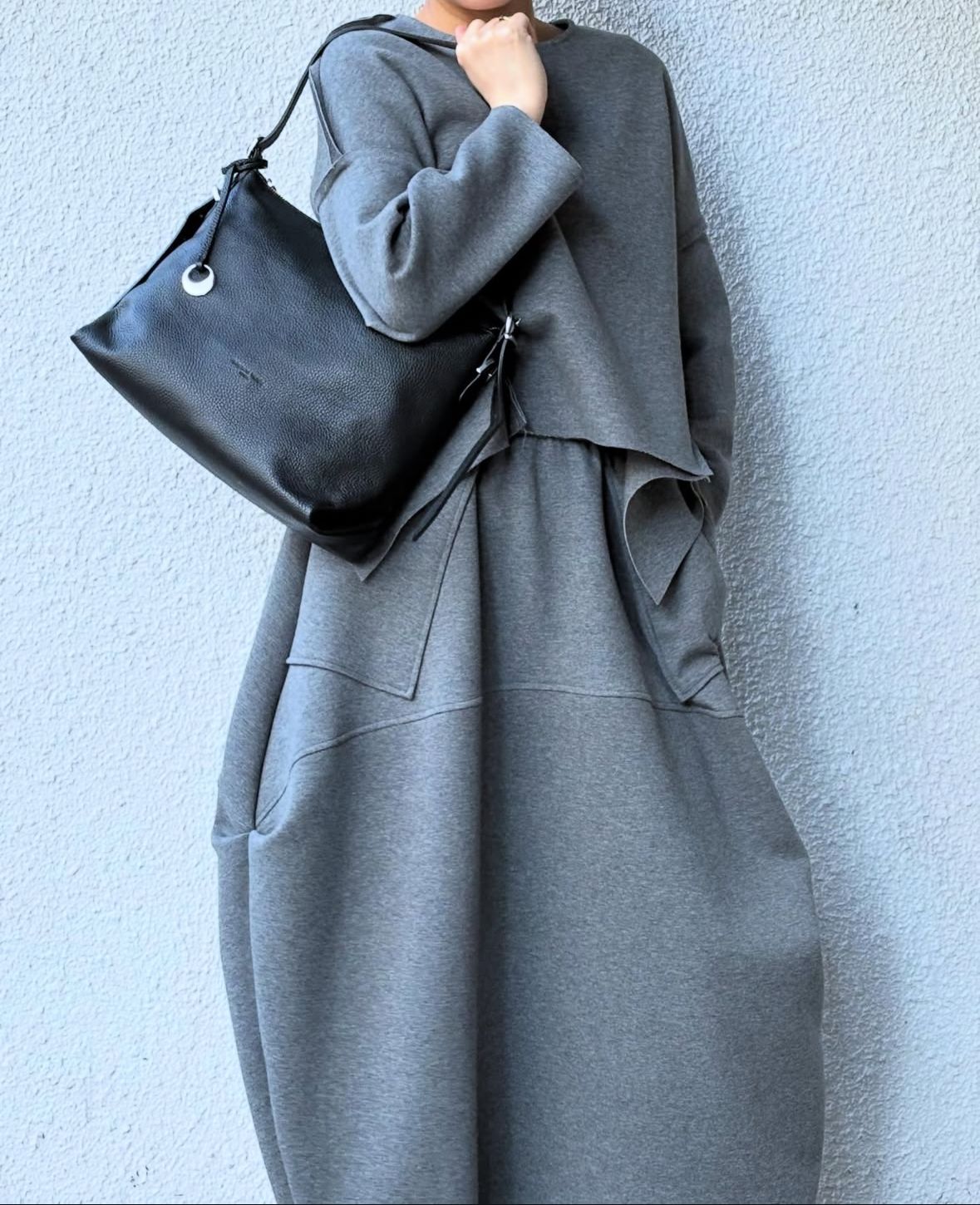 D25124 レザー ワンショルダー 2WAYバッグ / ブラック