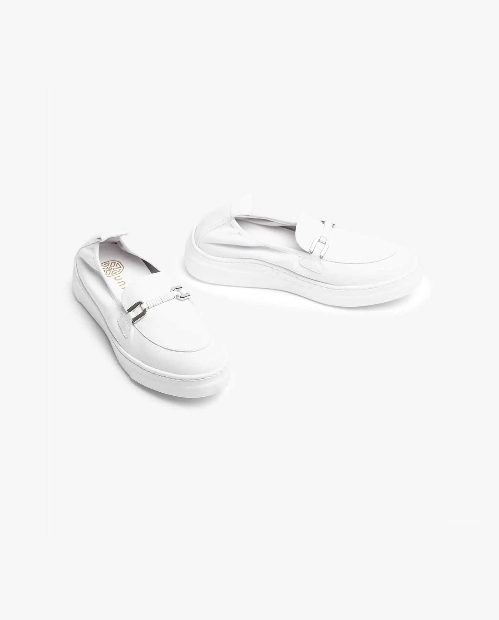 FORMAL レザー スリッポン ローファースニーカー 厚底 ヒール4.0 / ホワイト