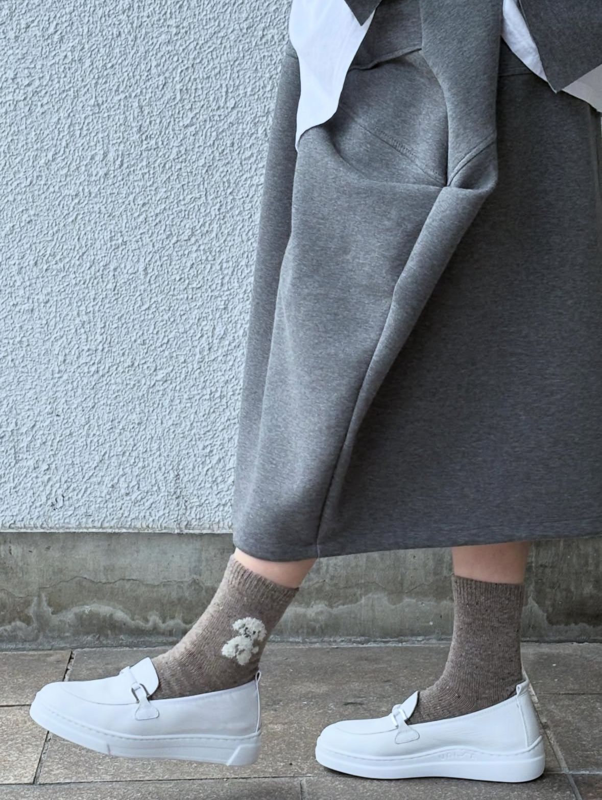 FORMAL レザー スリッポン ローファースニーカー 厚底 ヒール4.0 / ホワイト