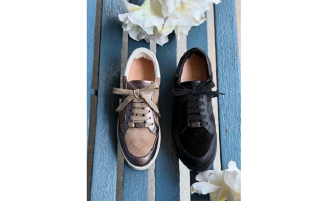 おすすめスニーカーのご紹介