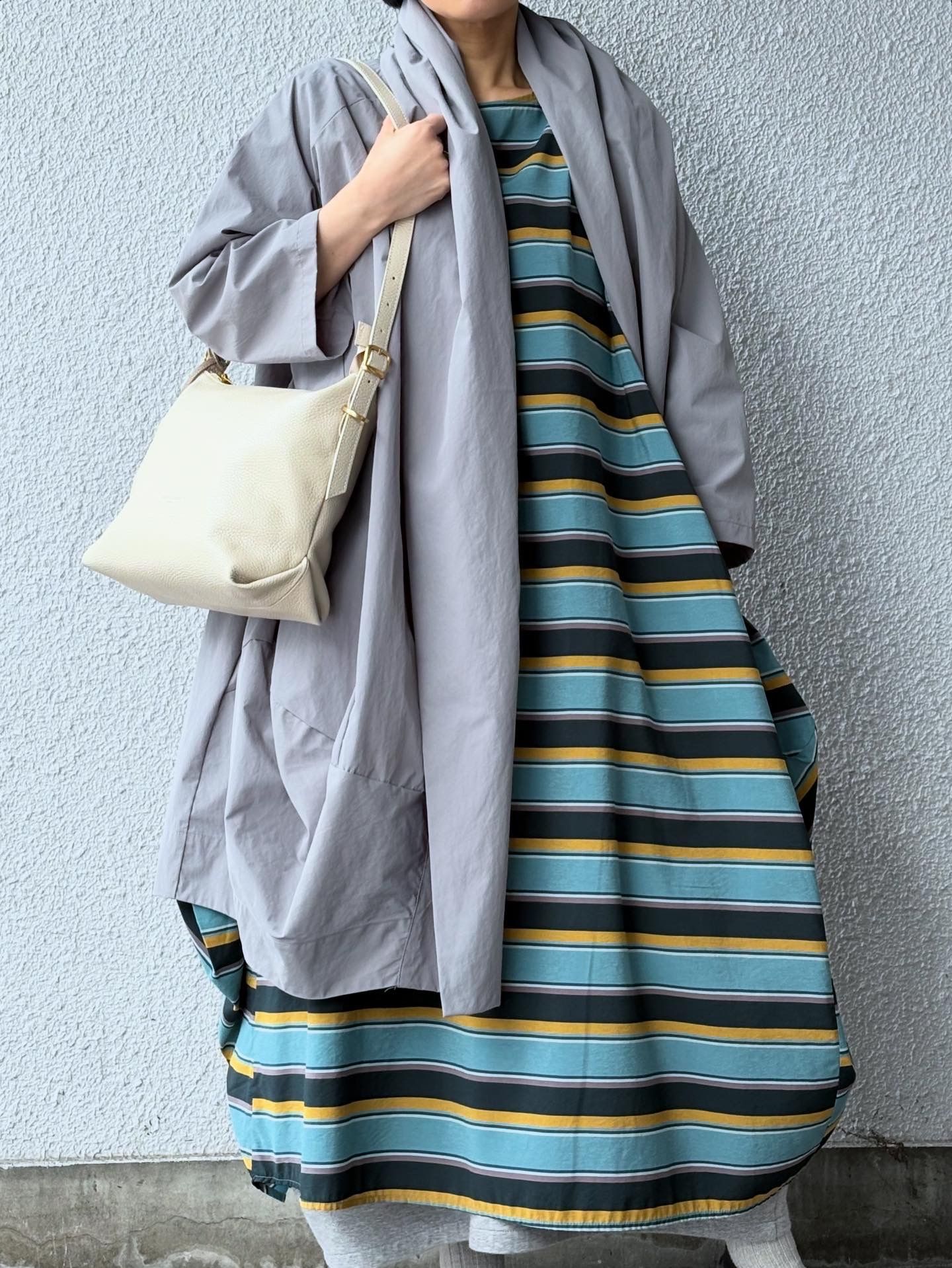 D25124 レザー ワンショルダー 2WAYバッグ / ベージュ