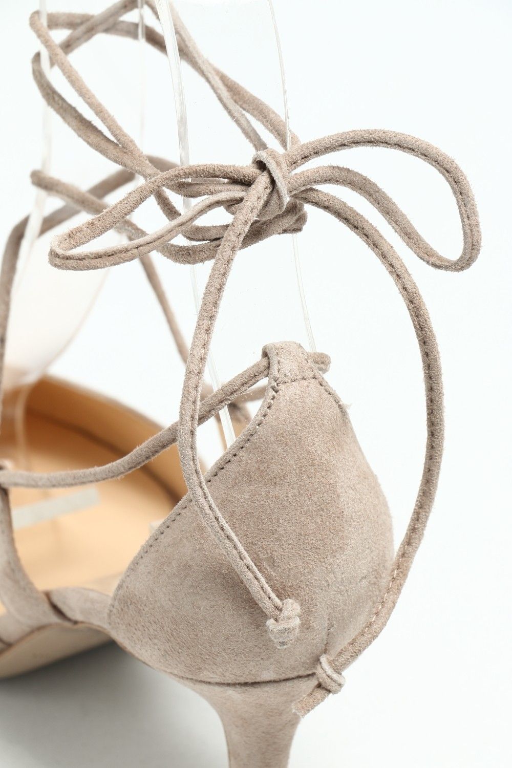 ROSA レースアップ スエード ポインティッド パンプス ヒール6.5 / ベージ