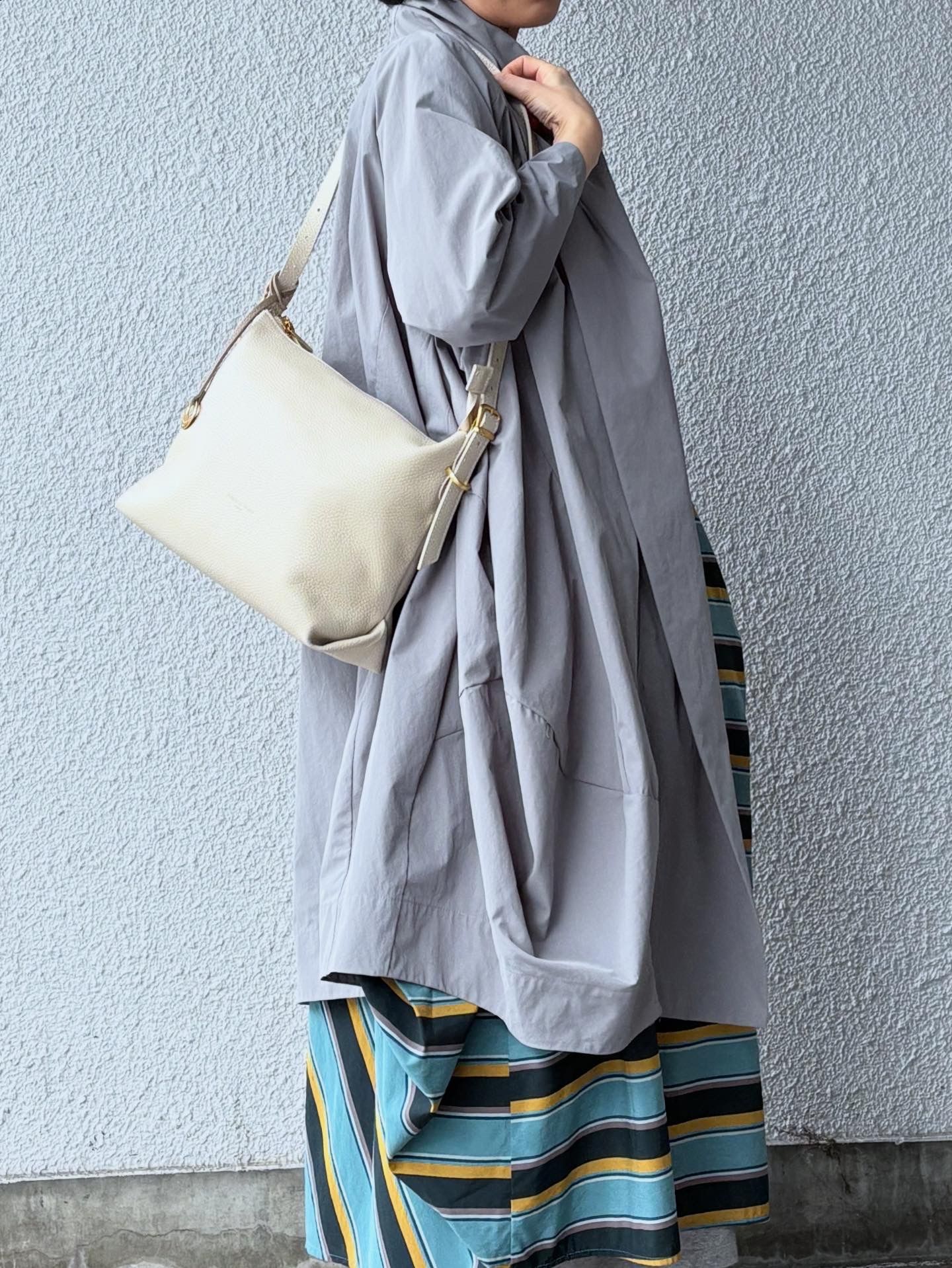 D25124 レザー ワンショルダー 2WAYバッグ / ベージュ