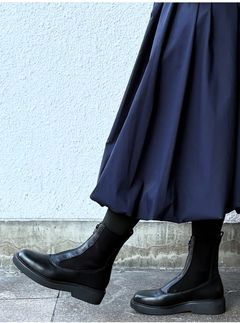 FOGGIA レザー ストレッチ ジップアップ ショートブーツ ヒール4.0 / ブラック