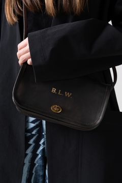 【ラスト1点 / 25SS】LEATHER CARRY SHOULDER BAG [BLACK] | レザーミニショルダーバッグ / ブラック