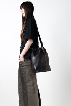 【ラスト1点 / 26SS】LEATHER WANDER PURSE BAG [BLACK] / レザーショルダーバッグ [ブラック]