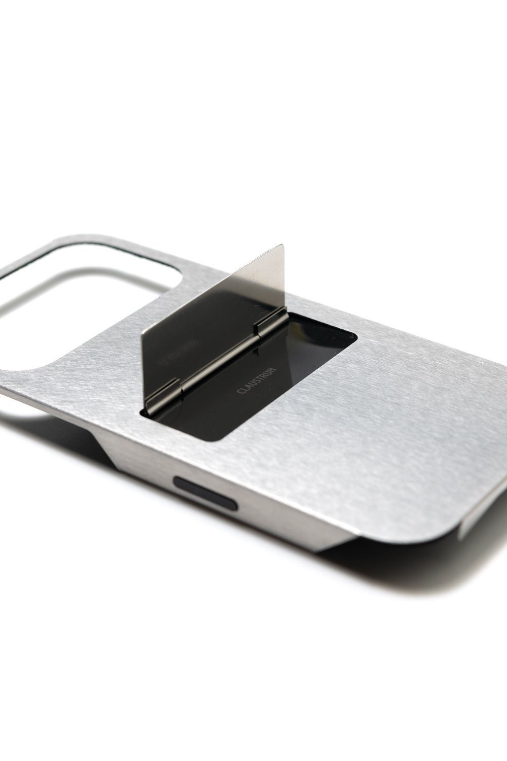 【iPhone17Pro対応】FLAP series / STRAIGHT VIBRATION [ストレートバイブレーション] / スタンド付きiPhone17Proケース