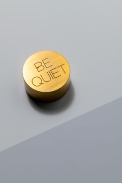 【ラスト1点】BE QUIET / ビークワイエット [ BRASS ]