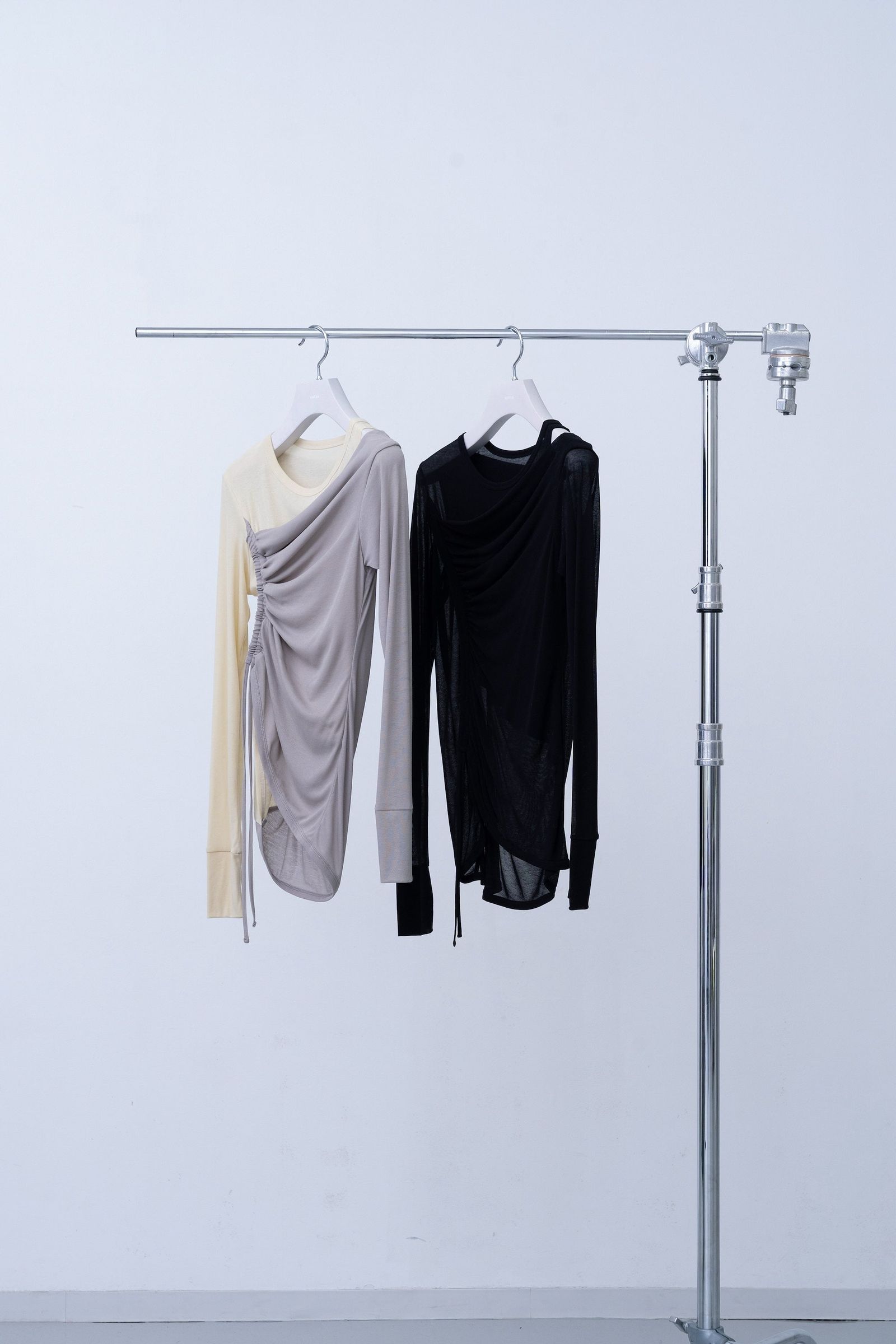 Equil Tank [yellow-grey]