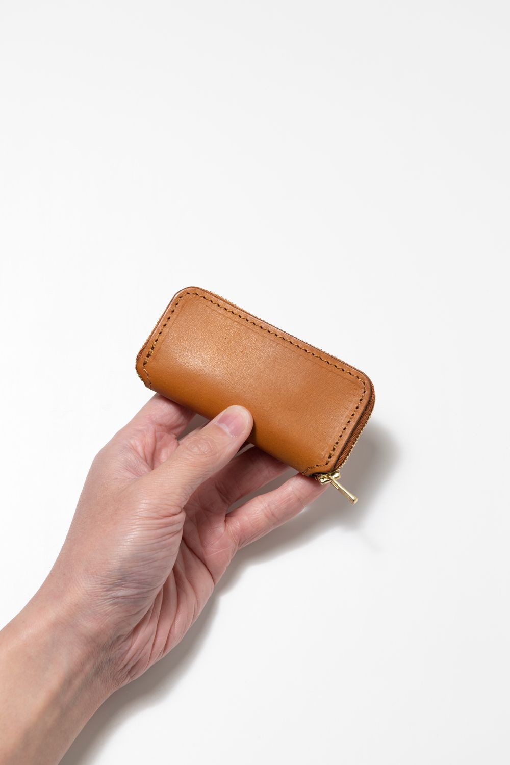 LEATHER VOYAGE ROUND ZIP KEY CASE [MEAL] | キーケース (ラウンドジップ) / キャメル