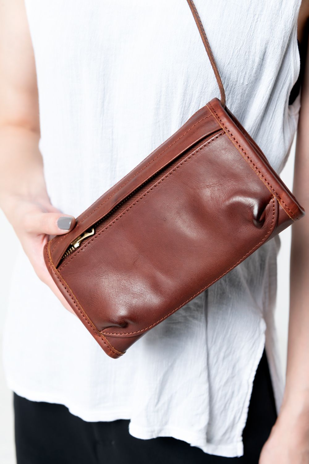 レザーワンダーマネーバッグ [キャメル] / LEATHER  WANDER MONEY BAG [CAMEL]