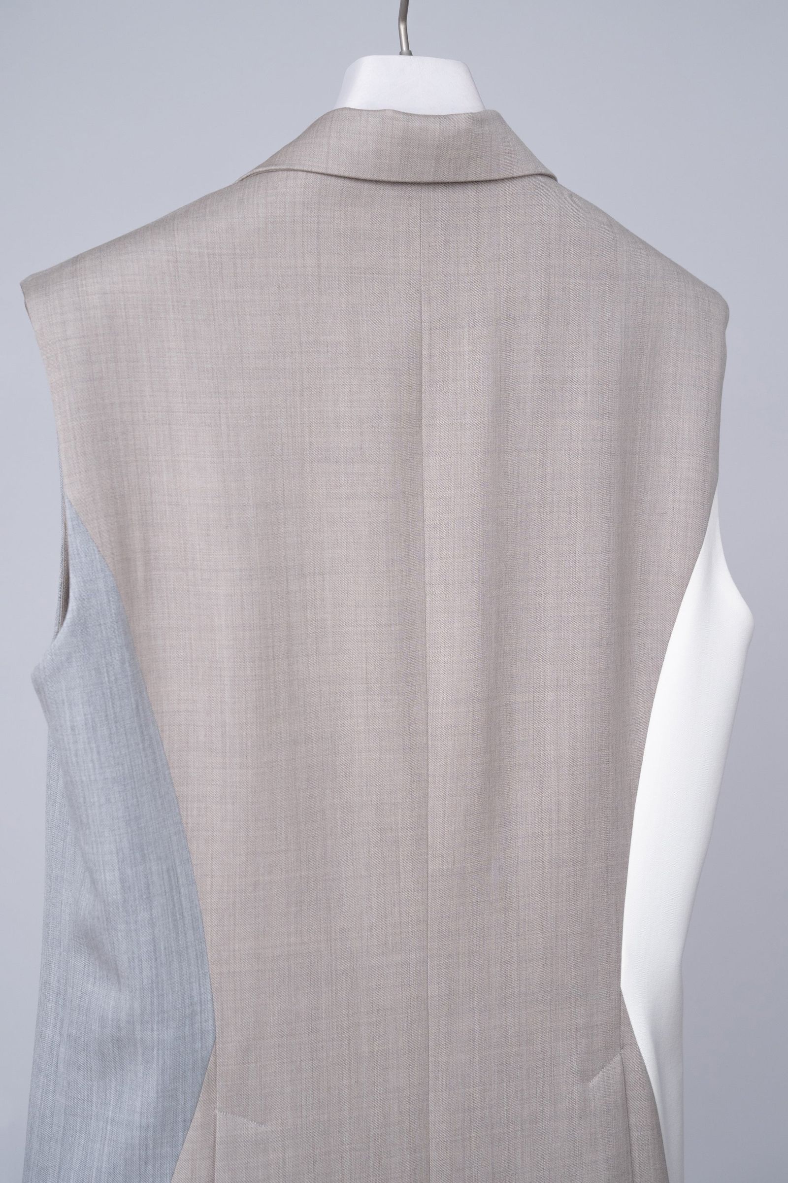 Winker Sleeveless Jacket [grey-m]