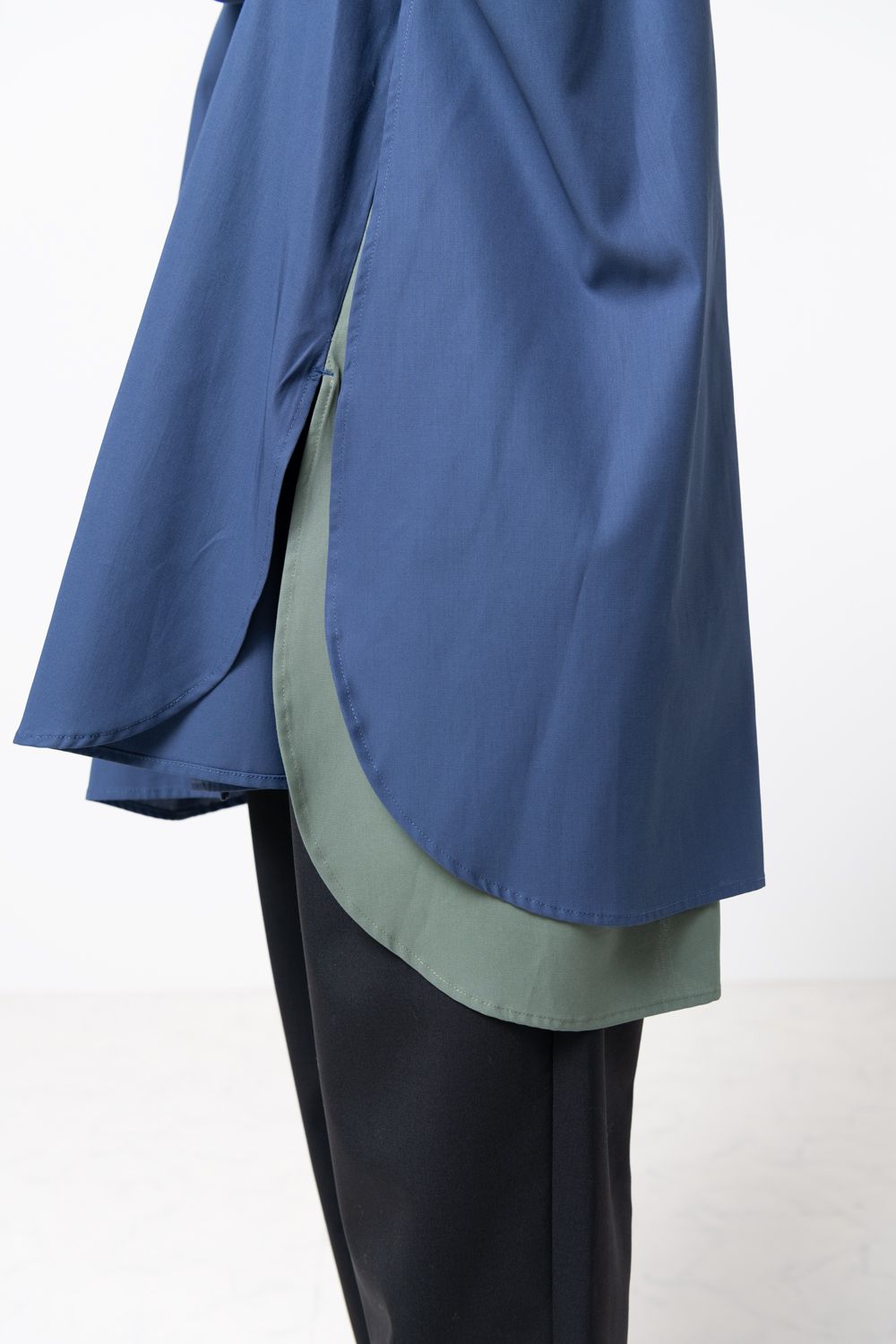 【23AW】two slit shirt [BLUE] - ツースリットシャツ [ブルー] / vuy-a23-s01