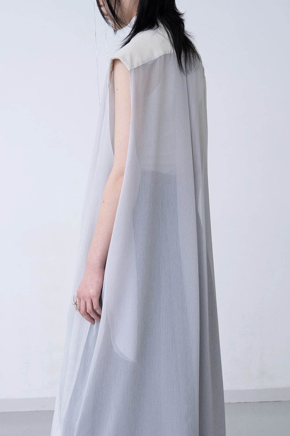 【26AW / 予約受付中】Winker Sheer Gown [ivory] - ウィンカーシアーガウン [アイボリー] / FW26RO02