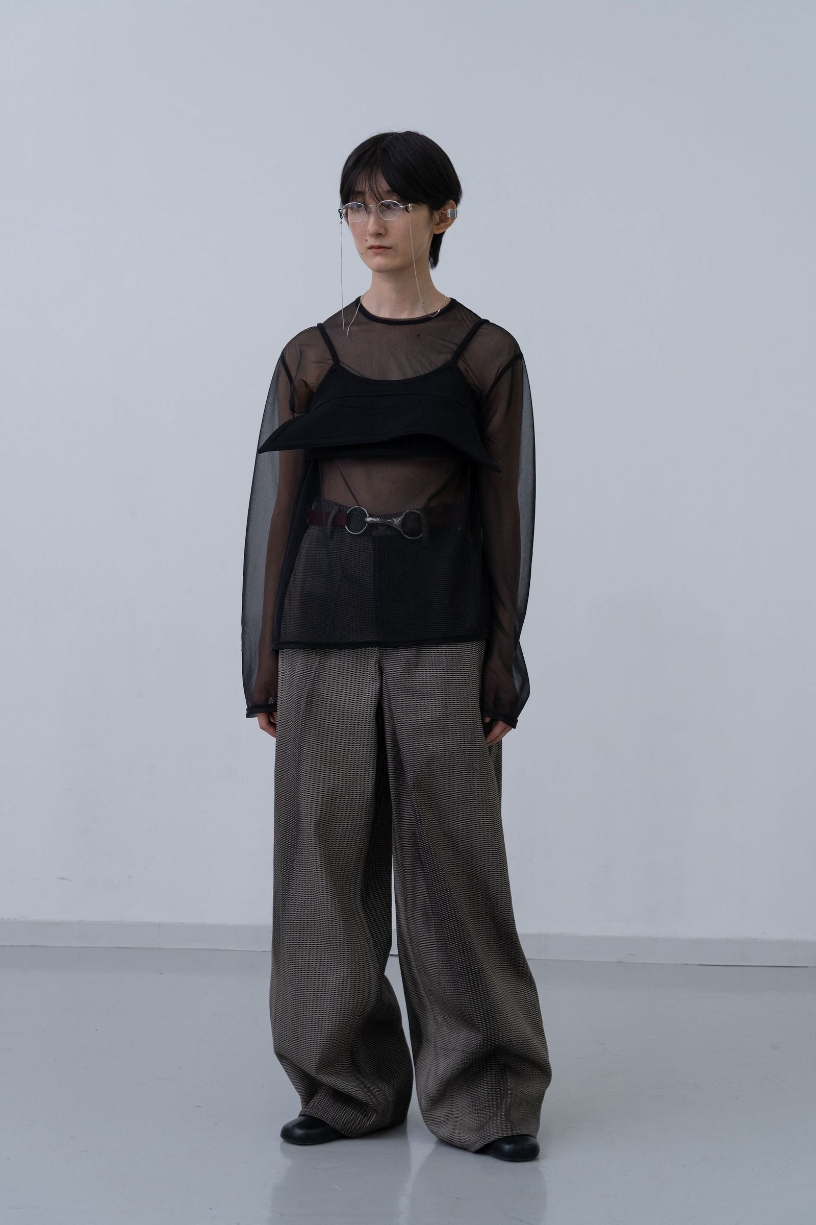 Mirage Bleach Slash Denim [black]
