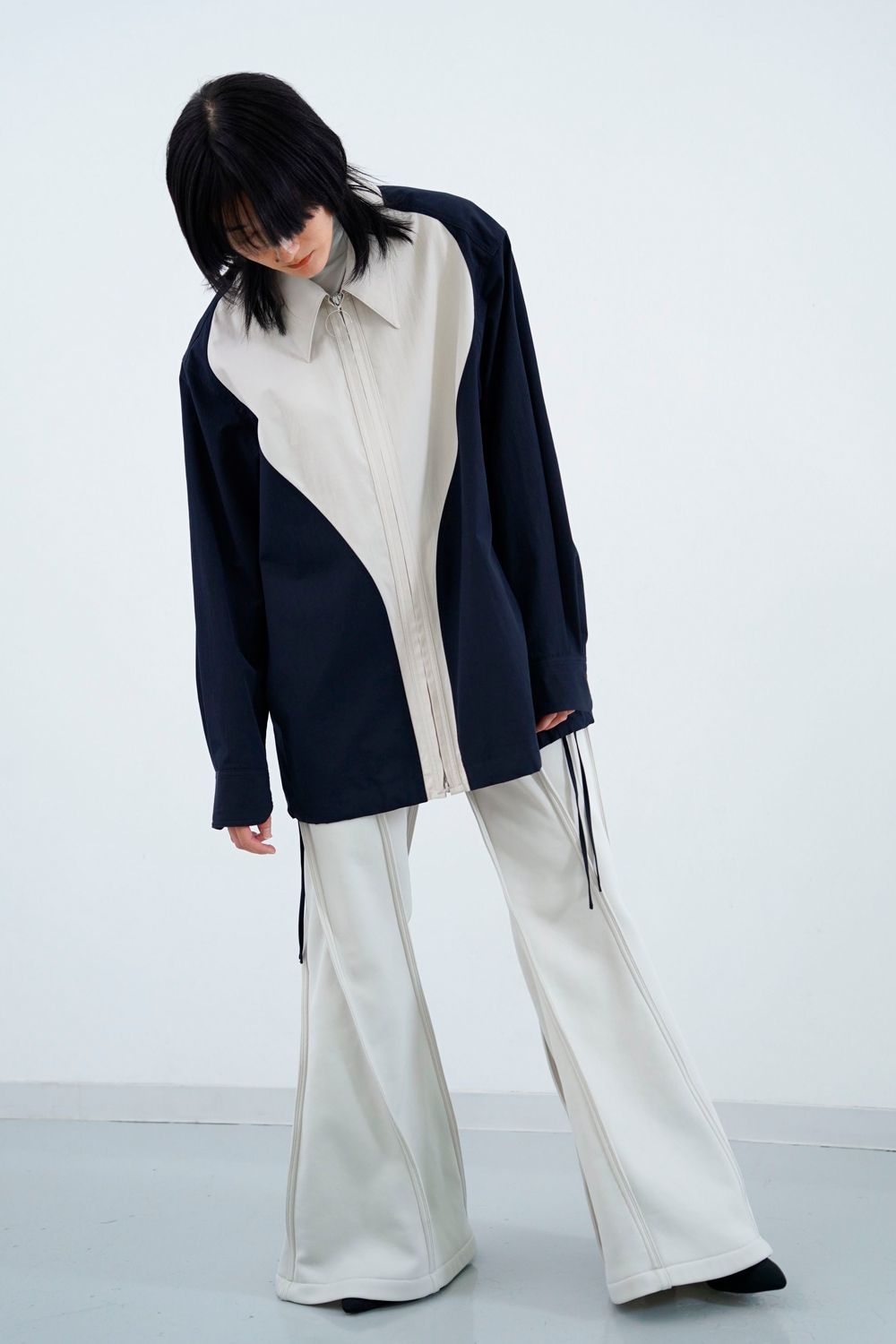 【24AW】Heart Shirt [ivory-navy] - ハートシャツ [アイボリー-ネイビー] / AW24SH02