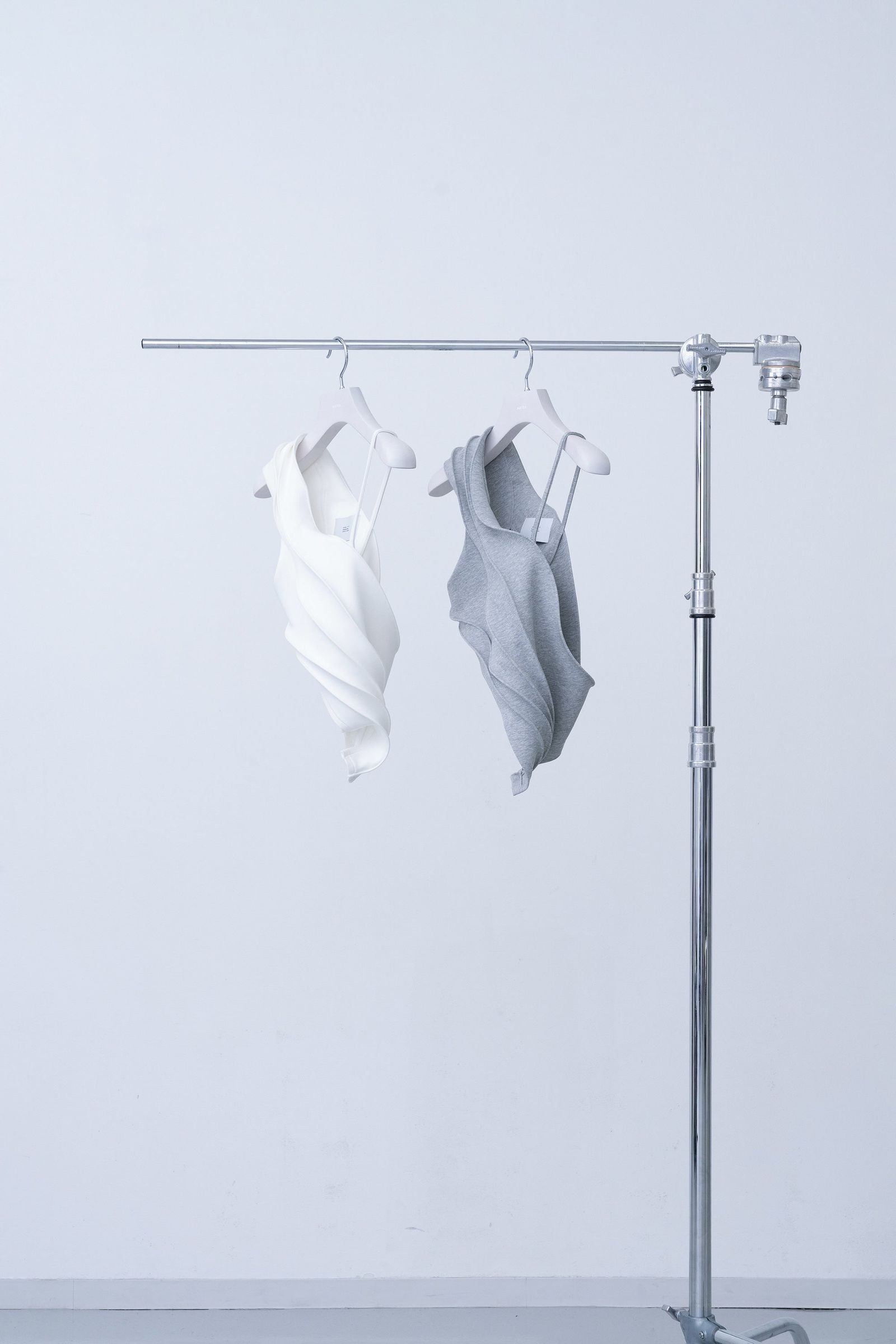 Moebius Top [white]