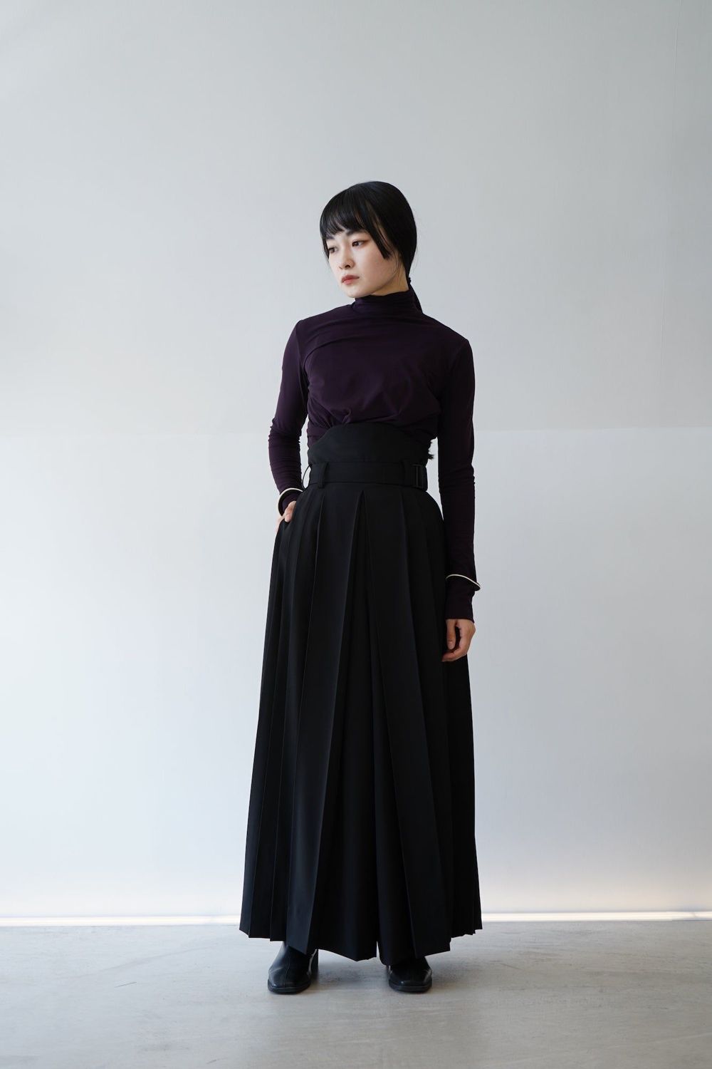 【22AW】Hak Pleats Pants [black] - ハカマプリーツパンツ [ブラック] / BT04 - 1