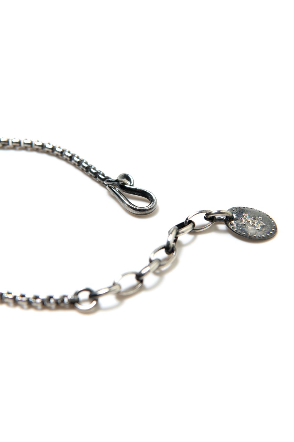 【お取り寄せ可能】NARROW SQUARE BLOCK CHAIN BRACELET [SV] / ナロースクエアブロックチェーンブレスレット [シルバー]
