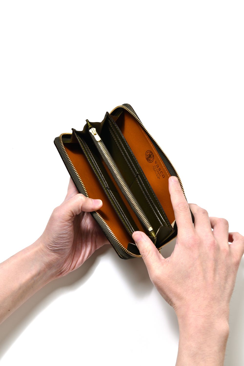 【ラスト1点】LEATHER VOYAGE ROUND ZIP LONG WALLET [VERDE] | ロングウォレット (ラウンドジップ) / オリーブ