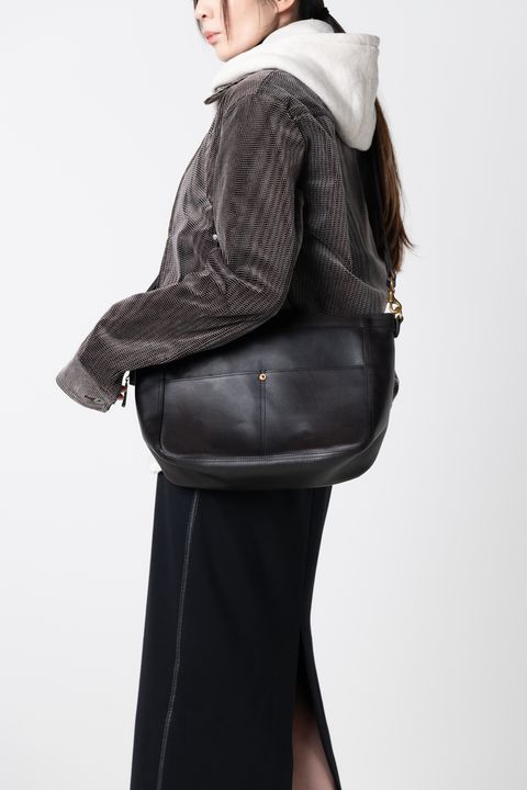【ラスト1点 / 25SS】LEATHER TELEPHONE SHOULDER BAG [BLACK] | テレフォンショルダーバッグ / ブラック