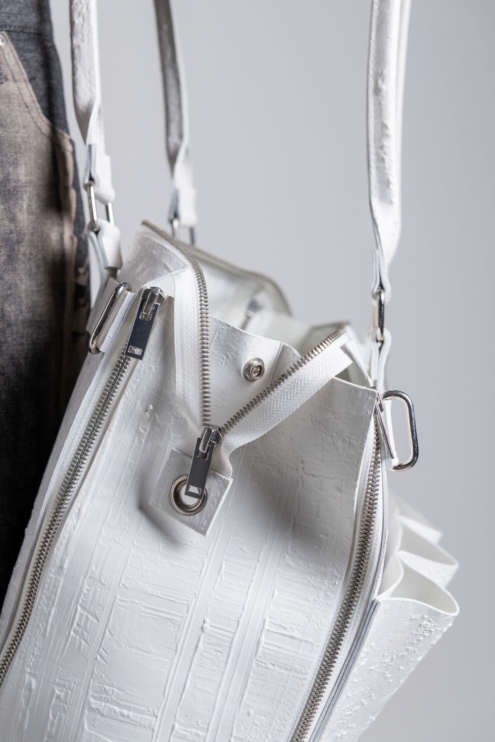 【お取り寄せ可能】ツールバッグ・トーキョー [ホワイト] / w25-01-wh