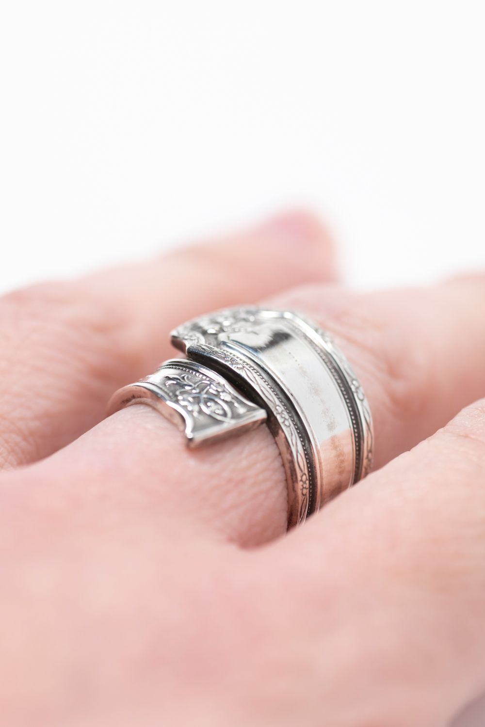 【1点もの】MILGRAIN SHARP KNIFE RING / ミルグレインシャープナイフリング [OX]