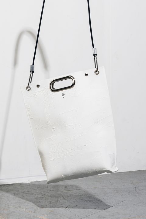 【お取り寄せ可能】壁クラッチ／ショルダー L・タテナガ [ホワイト] / w25-04-wh