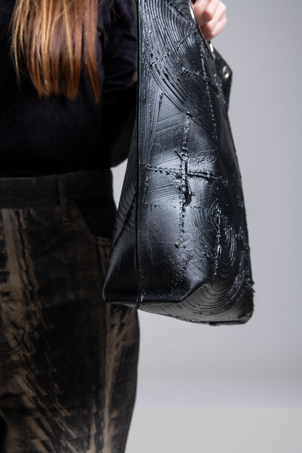 【お取り寄せ可能】壁クラッチ／ショルダー L・タテナガ [ブラック] / w25-04-bk