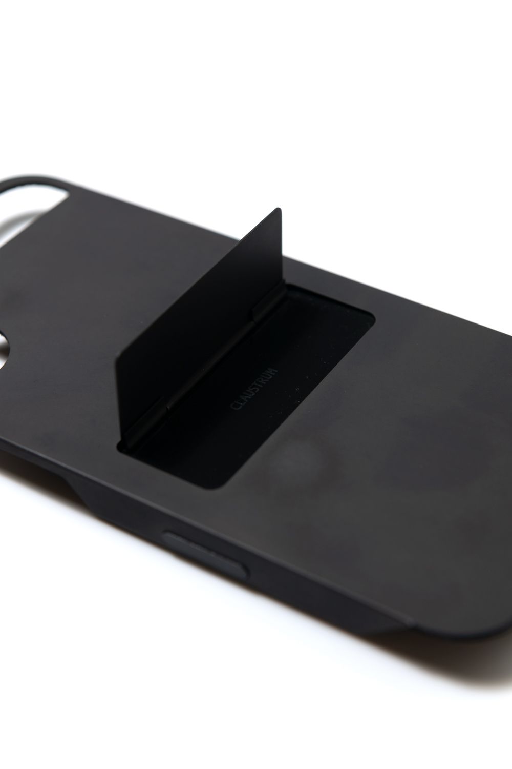 CLAUSTRUM - 【iPhone16対応】FLAP series / HAIR LINE