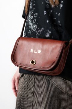 【ラスト1点 / 26SS】LEATHER CARRY SHOULDER BAG [BLACK] | レザーミニショルダーバッグ / ブラック