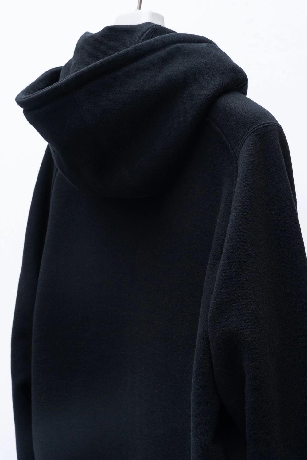 【アーカイブ展 / 1.18まで】I Parka LP [black] - IパーカLP [ブラック] / FW25HO01
